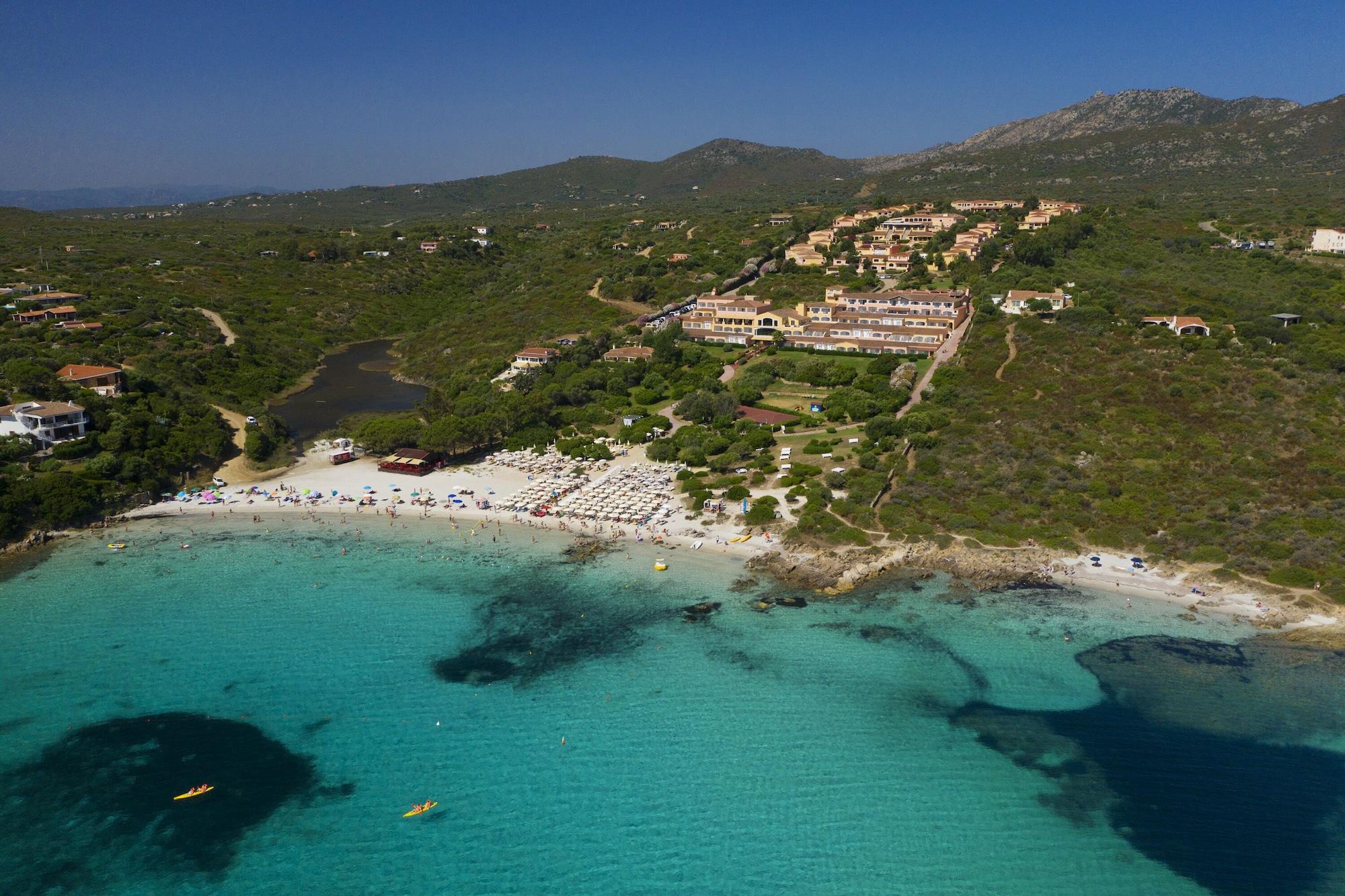VOI Colonna Village Golfo Aranci Esterno foto