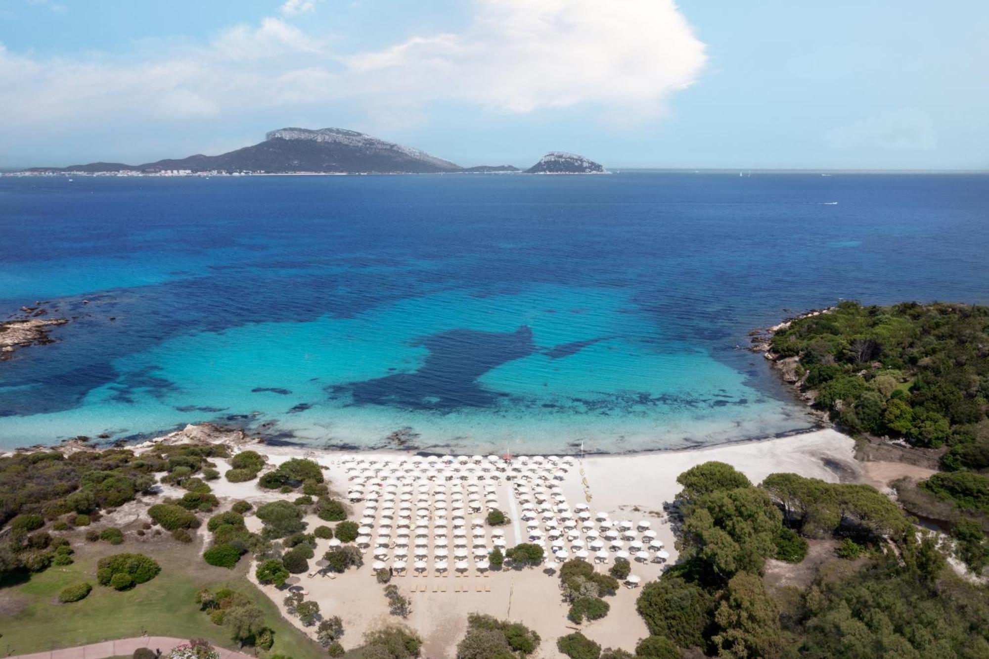 VOI Colonna Village Golfo Aranci Esterno foto